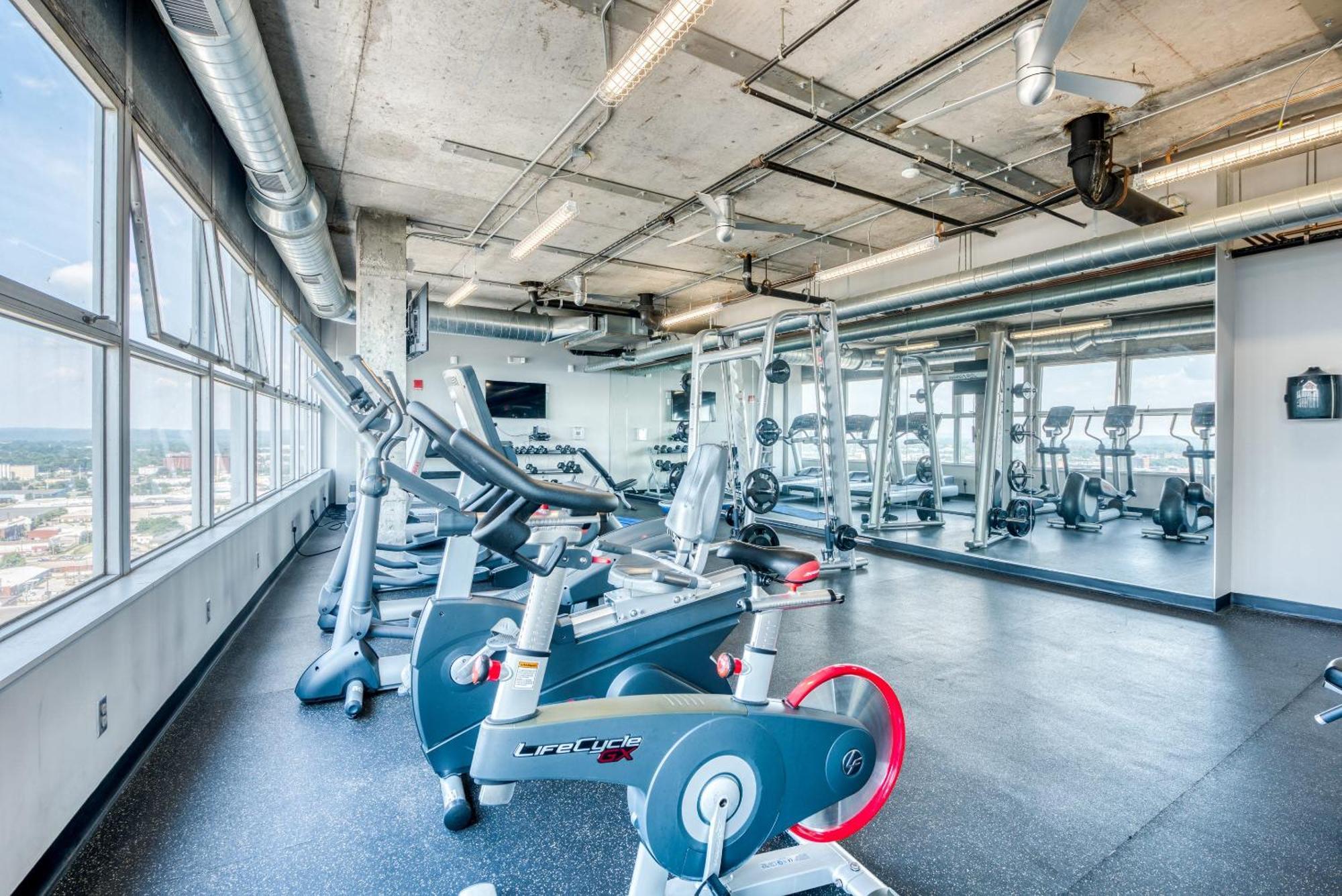 Cozysuites 800 Tower 2Br With Gym! 28 Louisville Bagian luar foto