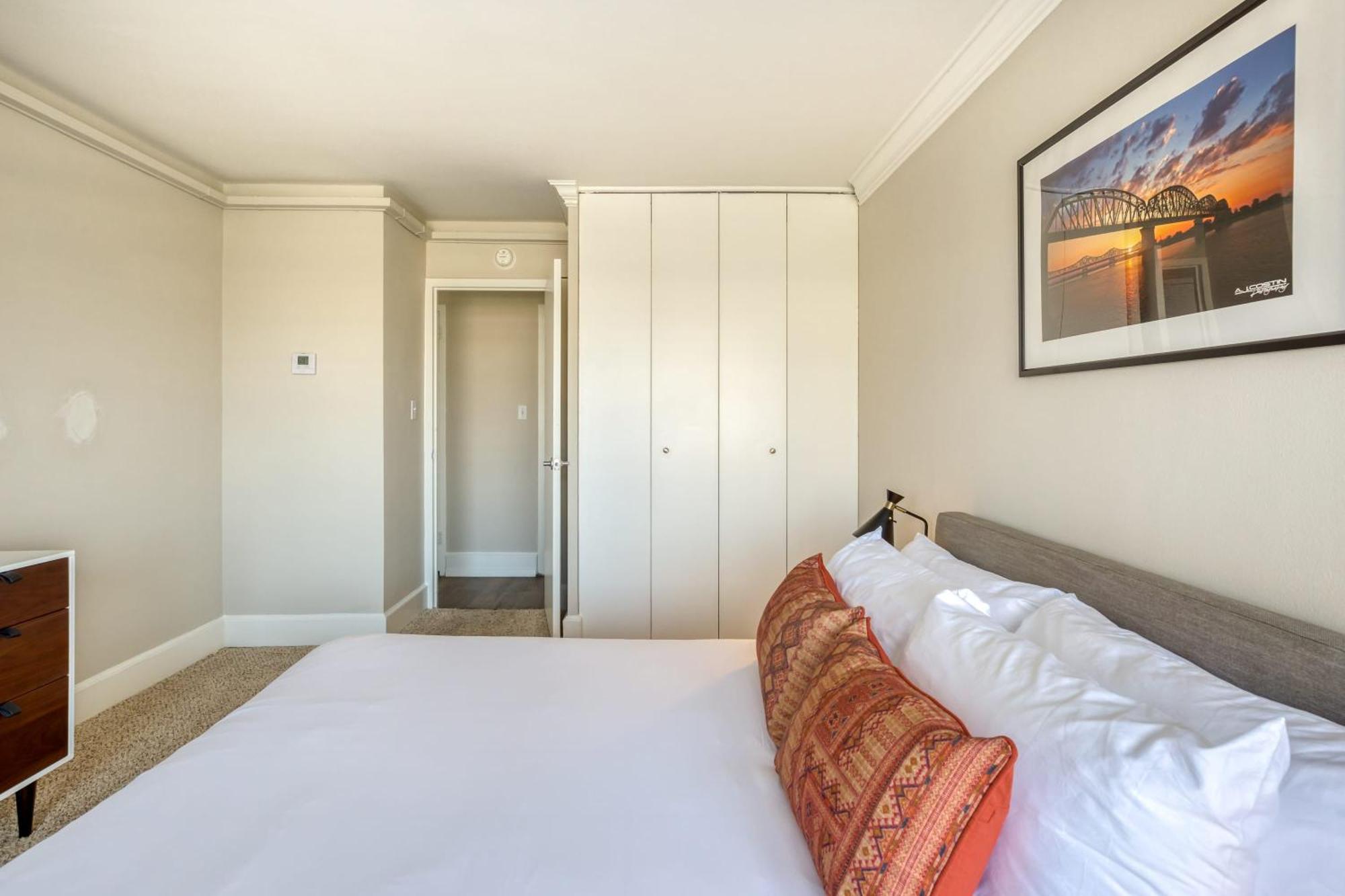 Cozysuites 800 Tower 2Br With Gym! 28 Louisville Bagian luar foto